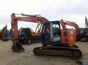 Japan Brand Hitachi ZX135 Mini Excavator Used Sale Machinery Hitachi Hydraulic Pump <b>Engine</b> 2023 <b>Model</b> 13.5 Ton - Product Image 2