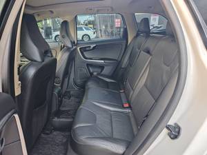 Envío Rápido para <span class=keywords><strong>XC60</strong></span> 2019 T5 Motor Turbo Tracción en las Cuatro Ruedas Volante a la Izquierda Asientos de Cuero Edición Zhiyuan Nacional V - Product Image 6