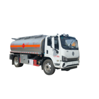 Camions-citernes bleus/jaunes avec plaque d'immatriculation, disponibles en versions 10 tonnes et 8 tonnes