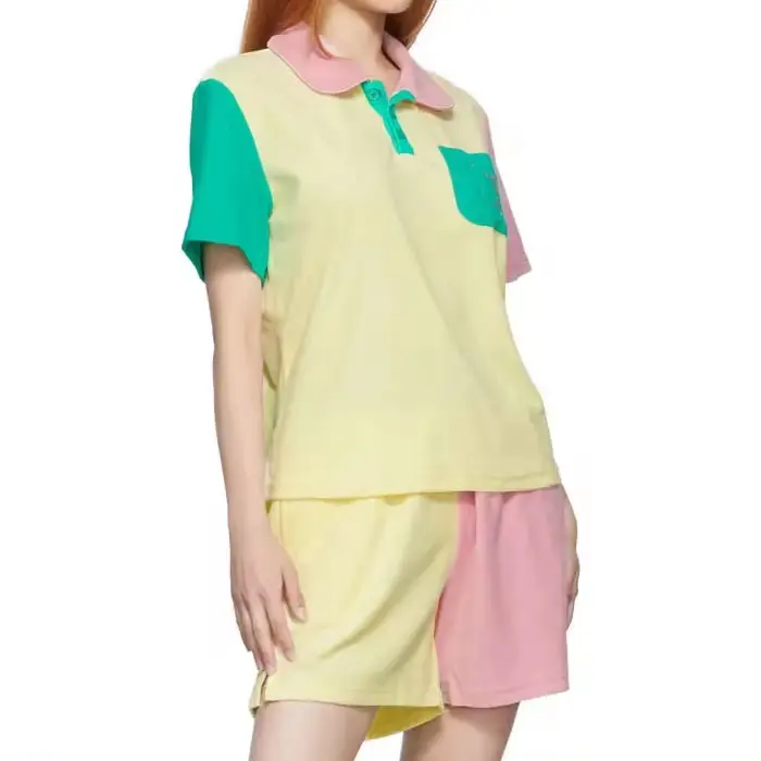 Özel renk bloğu üç düğme havlu polo GÖMLEK ve elastik bel şort iki parçalı set nakış logo havlu kumaş takım elbise