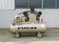 FUCAI usine vente directe Portable entraîné par courroie 5.5hp modèle FC-0.48/8 compresseur d'air à Piston sans huile sans huile à usage intensif