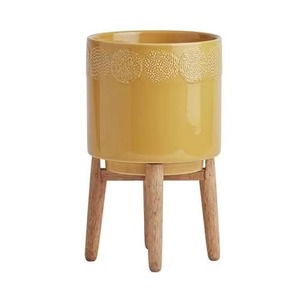 Pot de fleurs en résine légère de qualité export, résistant aux UV, décoratif, pour patio, jardin, intérieur, disponible à la vente - Product Image 4