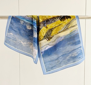 2024 nuevo diseño pintado a mano azul cielo blanco nube estampado <span class=keywords><strong>capa</strong></span> larga estilo 100% seda bufanda de mujer departamento de adultos - Product Image 6