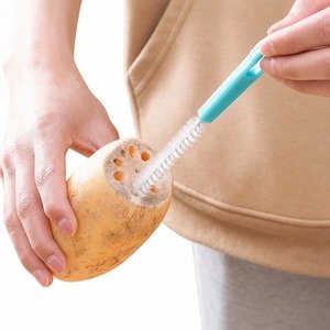 Brosse de nettoyage pour bouteilles et tasses en forme de racine de lotus, brosse à fil d'acier inoxydable, outil de nettoyage de cuisine - Product Image 3