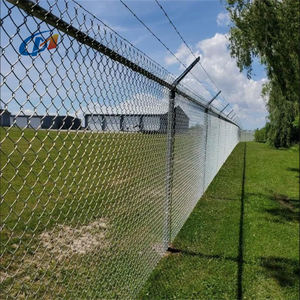 Rouleau de clôture agricole en acier galvanisé de 1,8 m x 20 m, clôture en mailles de chaîne pour pâturage, panneaux de clôture cyclonique en maille diamantée avec des trous de 50*50 mm - Product Image 6