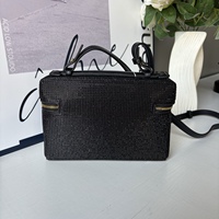 Nouvelle Arrivée 2026 : Trousse de Maquillage Femme Élégante et Brillante, Style Designer de Luxe, Sac de Rangement Pratique pour l'Extérieur et l'Usage Quotidien