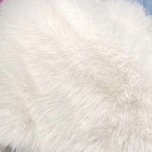 Gran oferta 100% poliéster tejido con respaldo Super esponjoso crema falso Piel de mapache en relieve Faux <span class=keywords><strong>Nutria</strong></span> piel Piel de Castor para prendas - Product Image 2