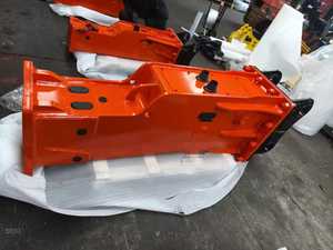 Martello demolitore per escavatore per roccia dura e cemento - Una singola colpita e il lavoro è fatto. L'efficienza è moltiplicata di molteplici volte. - Product Image 5