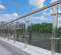 Pont extérieur fer balcon sans cadre en acier inoxydable garde-corps en verre poteau à montage latéral garde-corps en verre fabriqué en Chine
