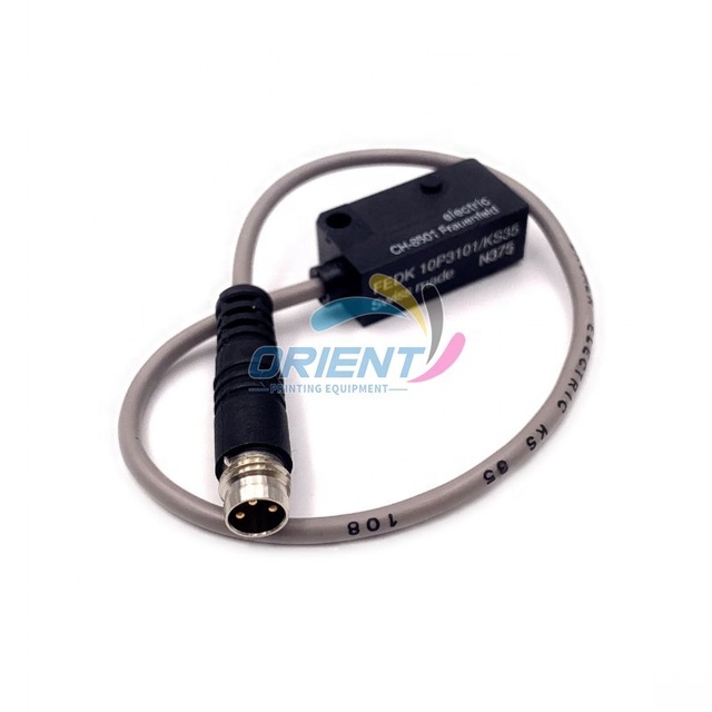 Original Factory FEDK 10P3101/KS35 FEDK10P3101KS35 Photoelectric Sensor for Riding Stitching Machine Stitching Sewing Machine