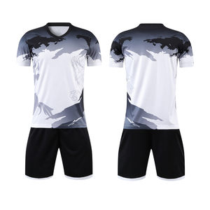 Nouveaux Maillots de Football Personnalisés 2026 pour Équipes de Club avec Nom et Numéro Thermocollés, Ensemble Respirant à Manches Courtes pour l'Entraînement et les Matchs - Product Image 5