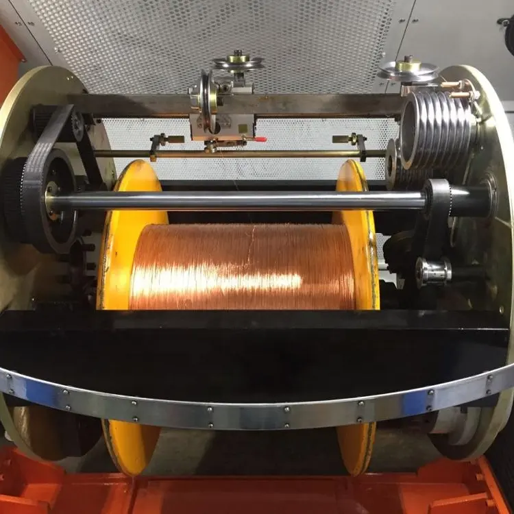 Fuchuan Haute vitesse machine de groupage buncher machine à dénuder de fil machine de découpe de bobines d'acier