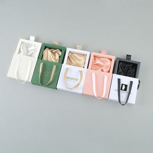 Caja de Joyería de Lujo con Logotipo Personalizado, Caja de Embalaje de Joyería con Cajón Deslizable de Cartón y Asa de Satén para Collar, Pulsera y Anillo - Product Image 3