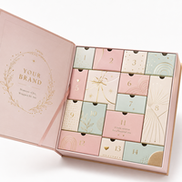 Boîte de calendrier de l'avent beauté personnalisée 12 jours, en papier rigide avec fermeture magnétique, emballage cadeau cosmétique de Noël avec logo en feuille d'or