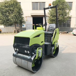 Rouleau compresseur routier simple avec barre de protection pliable et points de levage - Product Image 4