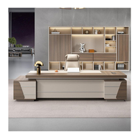 Revêtement résistant à l'eau de bureau moderne Armoire latérale verrouillable Matériau en bois composite pour directeur président