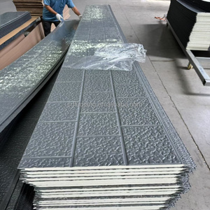 Matériaux de construction, bardage métallique, panneaux sandwich en PU avec une largeur de 500 mm pour la décoration extérieure et l'isolation des maisons préfabriquées - Product Image 2