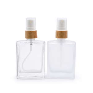 Flacone Rettangolare in Vetro Satinato da 30ml per Profumo all'Ingrosso con Tappo Spray in Bambù, Serigrafia e Confezione in Cartone per Siero per la Cura della Pelle - Product Image 4
