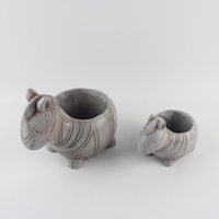 Nouvelle collection de pots de fleurs en ciment faits à la main, forme d'animaux mignons, pour la collection printemps 2026, décoration maison et jardin