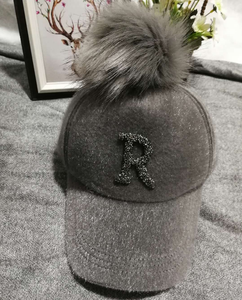 Casquette pour femmes, automne et hiver, casquette en fourrure de renard <span class=keywords><strong>imitation</strong></span> amovible avec lettre R en strass, casquette de baseball - Product Image 3
