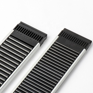 Étagère de supermarché légère sur mesure, étagère à boissons avec rouleaux à gravité double face <span class=keywords><strong>pour</strong></span> bouteilles de boissons réfrigérées - Product Image 2