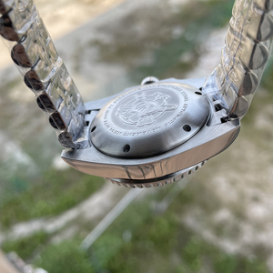 STEELDIVE SD1993 Reloj de Buceo para Hombre con Esfera Blanca de 40.5mm, NH34, Resistente al Agua 300M, Cuatro Agujas, Bisel de Cerámica - Product Image 2