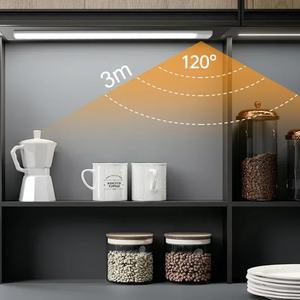 Lumière sous-armoire LED avec détecteur de mouvement, veilleuse fine, rechargeable par USB, lampes à intensité variable, éclairage pour armoire de cuisine, chambre à coucher, placard - Product Image 4