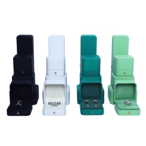 Элитная шкатулка для украшений темно-синего цвета с индивидуальным логотипом для дорогих ювелирных изделий, премиум-кожа PU, замшевая подкладка - Product Image 2