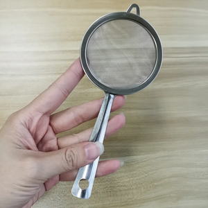ステンレス鋼の台所用品調理油スキマーストレーナーハンドヘルドファインメッシュ小麦粉ふるいフィルターザル - Product Image 3
