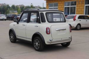 Retro Mode Vierwielige Elektrische Auto Mini <span class=keywords><strong>Rhd</strong></span> Rechtsgestuurde 4-zits Gesloten Cabine Auto Assisteren Met 72V Spanning - Product Image 3