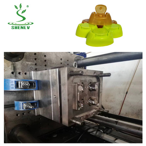 Molde de inyección de plástico <span class=keywords><strong>para</strong></span> tapa abatible con 4 cavidades y sistema de canal frío - Product Image 2