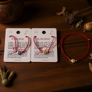 Cavigliera in acciaio inossidabile con braccialetto in filo rosso fatto a mano per protezione e fortuna - Product Image 3