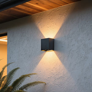 モダンな屋外壁取り付け<span class=keywords><strong>LED</strong></span>ライト 3000K マットブラック 120V 直接配線式 パティオ、私道、裏庭用 防水・省エネ - Product Image 1