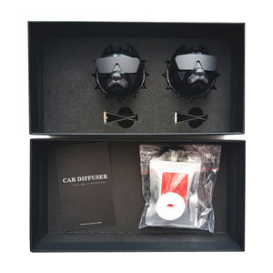 Venta caliente coche salida de aire perfume clip cabeza de perro aromaterapia coche decoración interior adornos moda <span class=keywords><strong>bulldog</strong></span> coche perfume - Product Image 2