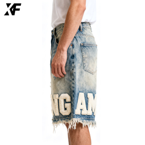 شورت جينز رجالي أزرق عالي الجودة من تصميم XUFEI الأصلي، مصنوع من قماش الشينيل المخصص، ممزق بأسلوب عتيق ومغسول بتأثير الغسيل المميز - Product Image 2