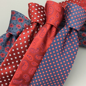 Cravates pour hommes en polyester tissé personnalisées, motifs géométriques, floraux et cachemire, assortiment pour le Nouvel An et les fêtes, vente en gros de Chine - Product Image 3