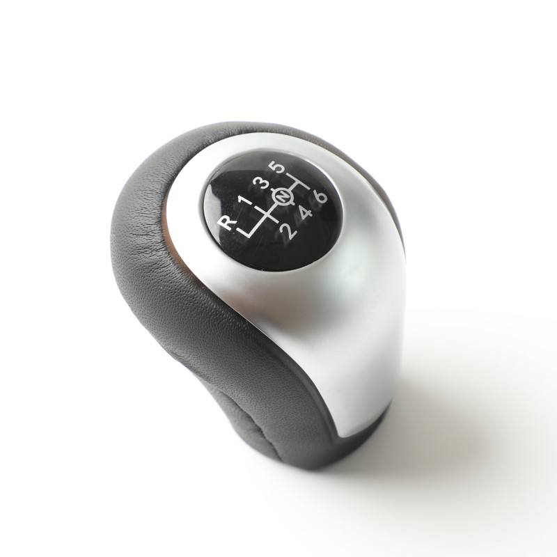 6 vitesse R vers le haut