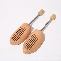 Vente chaude en bois naturel embauchoirs hommes femmes soutien réglable botte formes gardien Flexible printemps chaussure civière