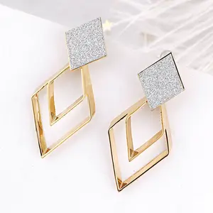 Fashion Fine Butterfly Hoop Shinning Alloy Metal Earrings Cute Animal Brincos Elegant Jewelry For Women