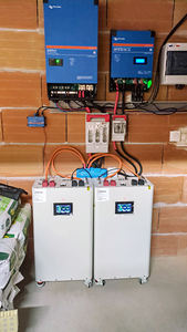 Batería de Almacenamiento Solar de Ciclo Profundo con Ruedas, <span class=keywords><strong>PL</strong></span> DDP Shipping Vertical JK V19 BMS 48V 51.2V 314Ah Lifepo4, Más de 8000 Ciclos - Product Image 5