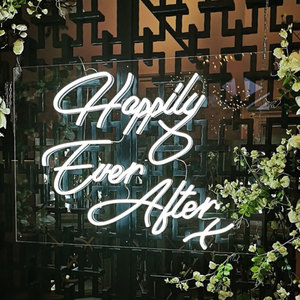 Letrero Luminoso de Neón para Decoración de Bodas, Fiestas y Eventos, Letrero con la Frase 'Let's Party', Luz de Feliz Boda para Suministros de Decoración de Bodas - Product Image 3