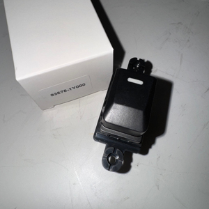 Interruttore elettrico per finestrino 93570-1Y500 per modelli Kia Morning & Picanto <span class=keywords><strong>TA</strong></span> 2011-2017 93575-1Y000 e 93570-1Y200 - Product Image 3