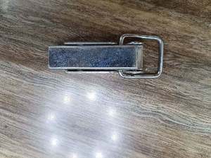 Loquet à ressort réglable robuste YH3744, <span class=keywords><strong>fermoir</strong></span> à bascule dissimulé, verrou de type bec de canard pour boîte à outils et coffret d'équipement - Product Image 3