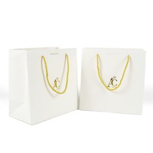 Sac en papier d'achat réutilisable Crown Win, sac cadeau pour emballage Maibao avec poignée en ruban, sac en carton kraft, sacs en papier ciré - Product Image 3