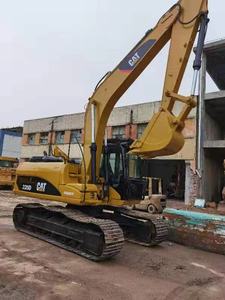 Excavadora de cadenas Caterpillar 320D de segunda mano con motor Cummins de 20 toneladas en venta a precio favorable, envío desde China - Product Image 2