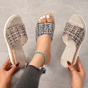 Sandalias de tacón inclinado para mujer, modelo 502, nuevas, de suela gruesa, tacón medio, para playa, con boca de pez, de una tira, frescas, para verano. - Product Image 5