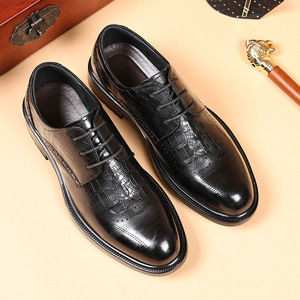 รองเท้าหนังลายจระเข้แบบผูกเชือกสำหรับผู้ชาย ทรงหัวมน สีดำ เหมาะสำหรับใส่ทำงานหรือในโอกาสทางการ - Product Image 2