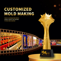 Trophée en métal personnalisé créatif avec moule personnalisé Gravure au laser Durable - Entièrement personnalisable Couleur Forme Taille & Récompense avec boîte cadeau