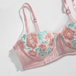 Bloemenkant Lingerie Set met Tulle rok, choker en kousenbandjes - Product Image 3