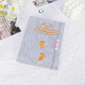 Porte-documents de voyage allemand avec logo personnalisé, impression de carte de <span class=keywords><strong>santé</strong></span> du nouveau-né, couverture de <span class=keywords><strong>passeport</strong></span> en feutre pour carte de maternité - Product Image 3